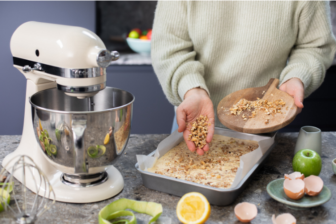 KitchenAid 4,8 L 5KSM185 Artisan Küchenmaschine Profiset Fleischwolf+Spritzgebäck+Gemüseschneider+Pürie